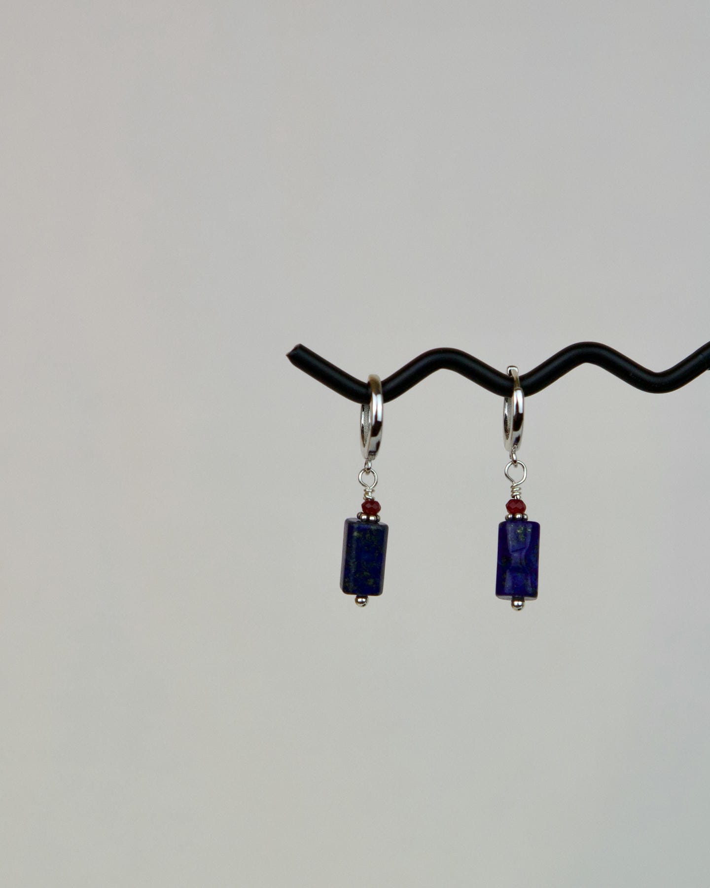 "Σοδαλίτης" Χειροποίητα Σκουλαρίκια Ασημένια "Σοδαλίτης" Χειροποίητα Σκουλαρίκια Ασημένια