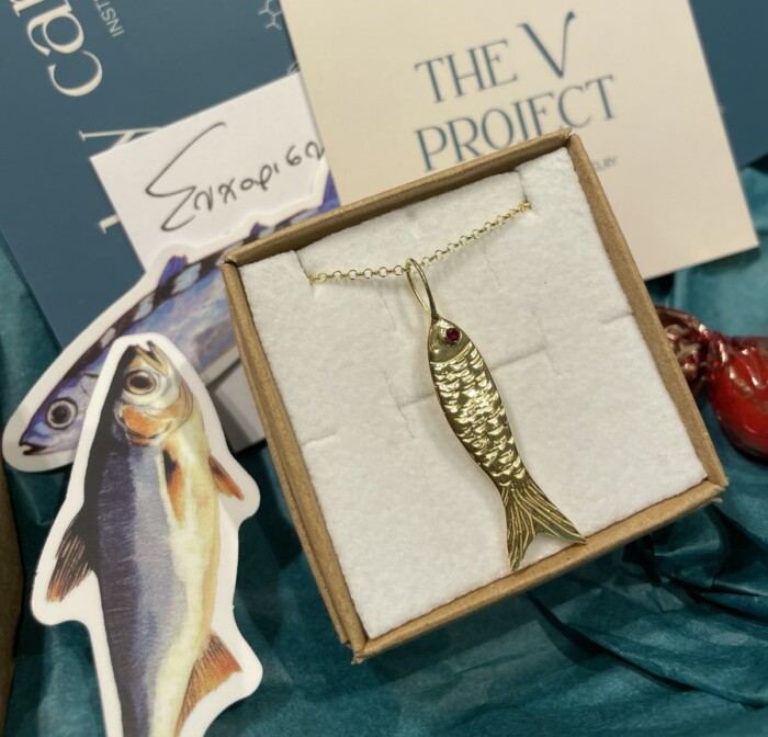 "Regina" Χειροποιήτο Μοτίφ Χρυσό